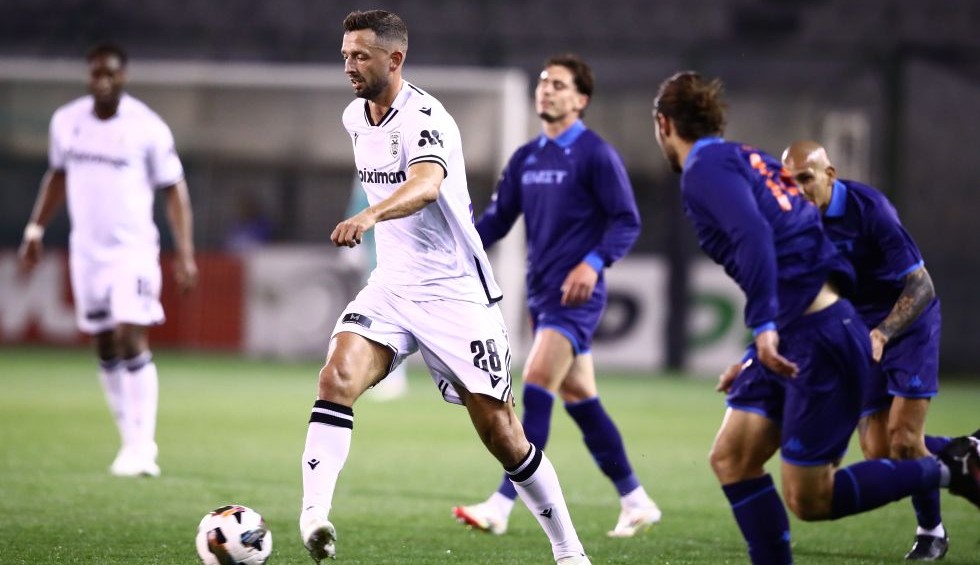 A generic square placeholder image with rounded corners in a figure.