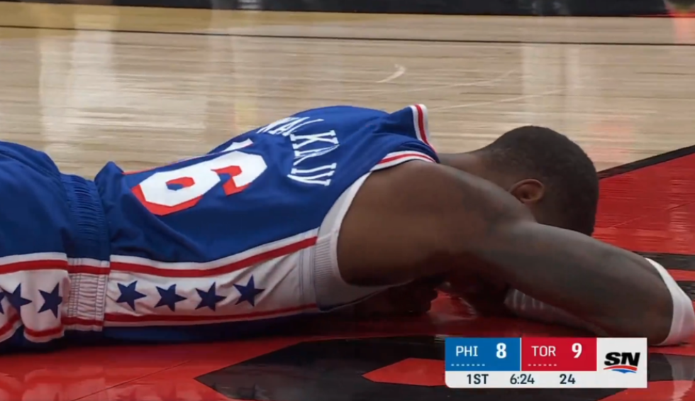 A generic square placeholder image with rounded corners in a figure.