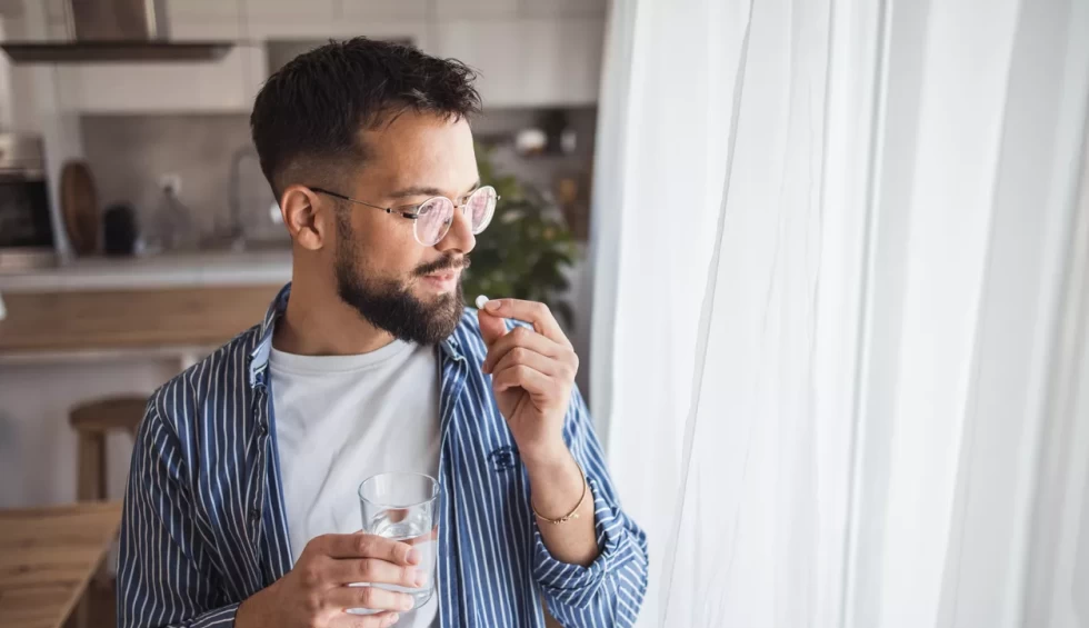 A generic square placeholder image with rounded corners in a figure.