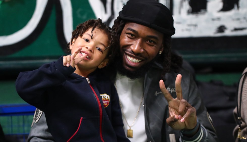 A generic square placeholder image with rounded corners in a figure.