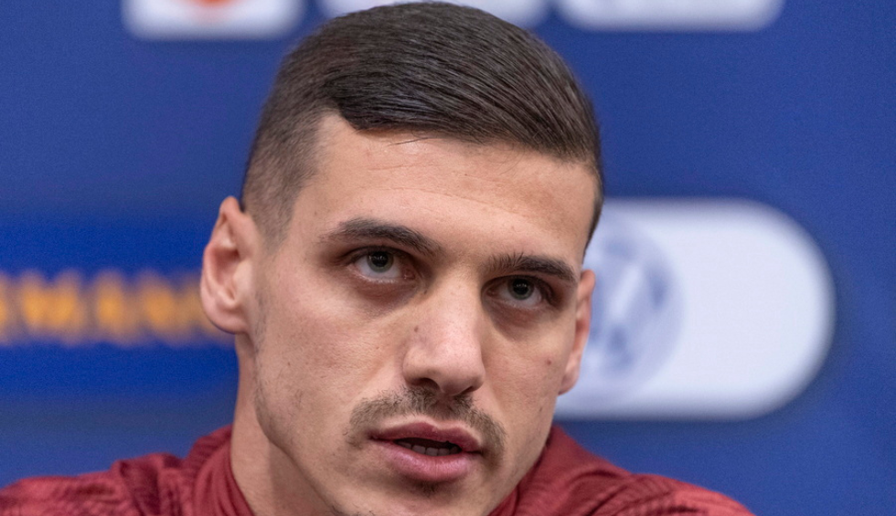 A generic square placeholder image with rounded corners in a figure.