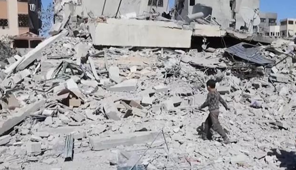 A generic square placeholder image with rounded corners in a figure.