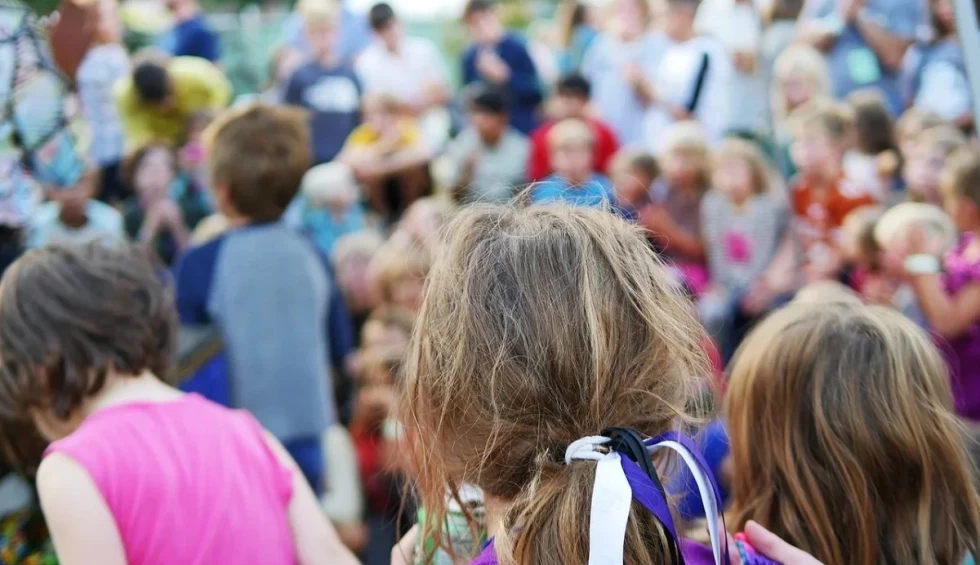 A generic square placeholder image with rounded corners in a figure.