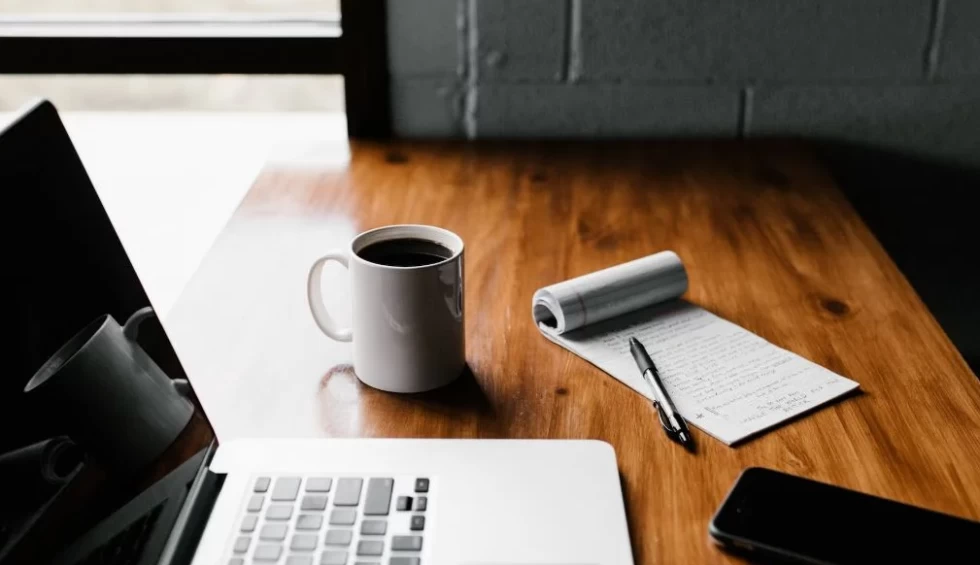 A generic square placeholder image with rounded corners in a figure.