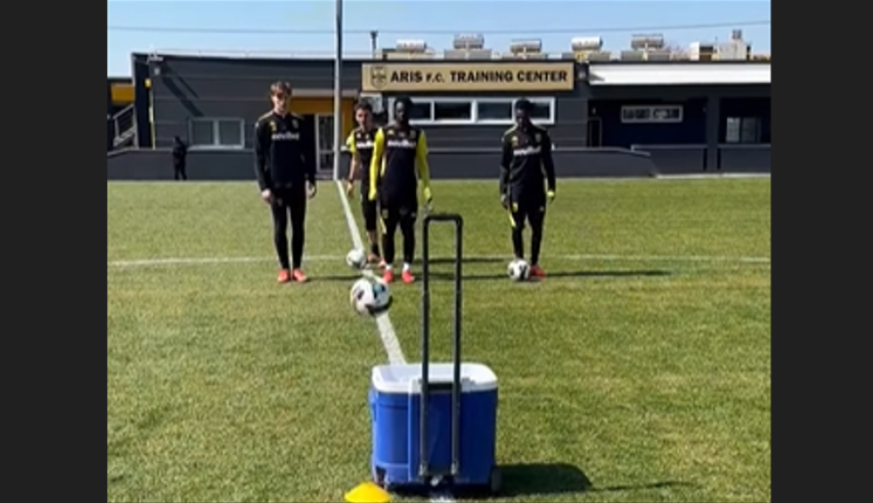 A generic square placeholder image with rounded corners in a figure.