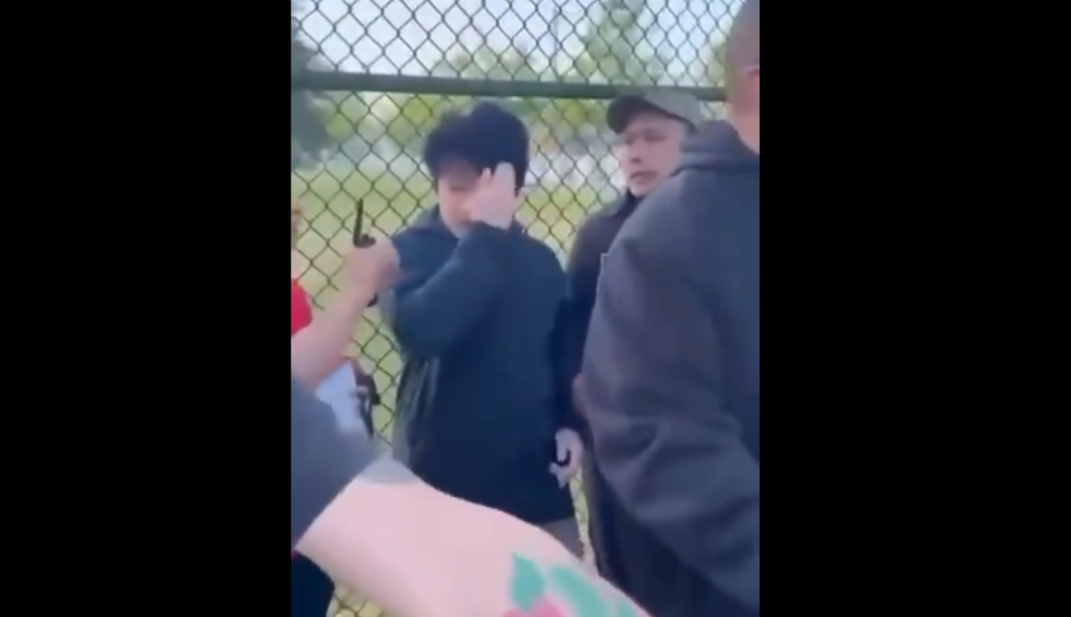 A generic square placeholder image with rounded corners in a figure.