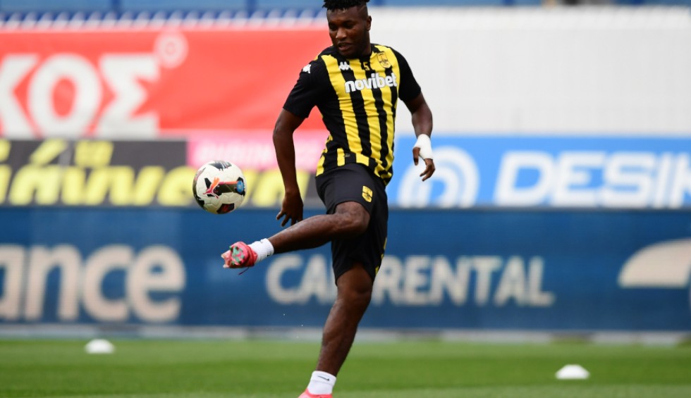 A generic square placeholder image with rounded corners in a figure.