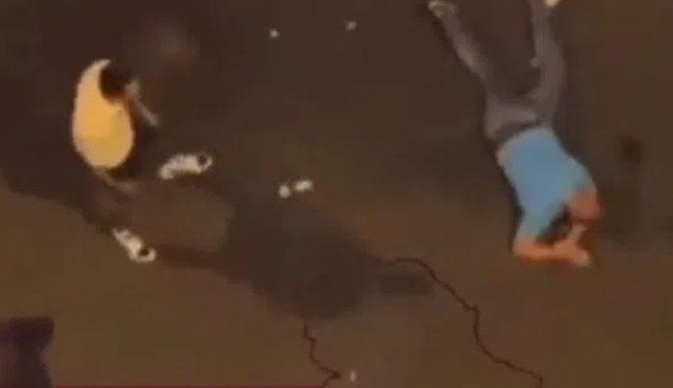 A generic square placeholder image with rounded corners in a figure.