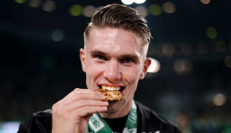 A generic square placeholder image with rounded corners in a figure.