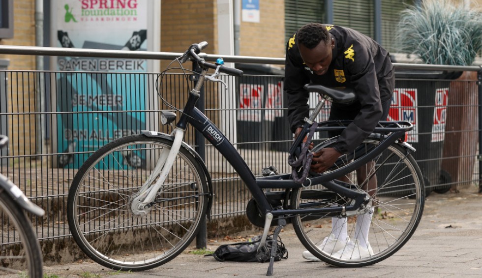 A generic square placeholder image with rounded corners in a figure.