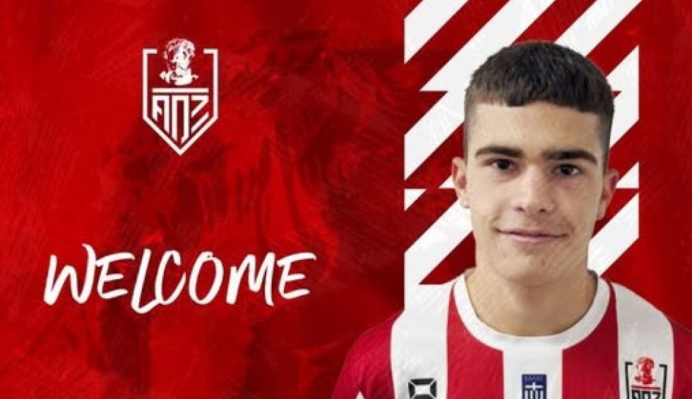 A generic square placeholder image with rounded corners in a figure.