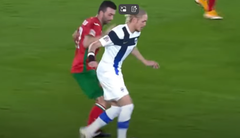 A generic square placeholder image with rounded corners in a figure.