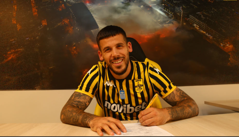 A generic square placeholder image with rounded corners in a figure.