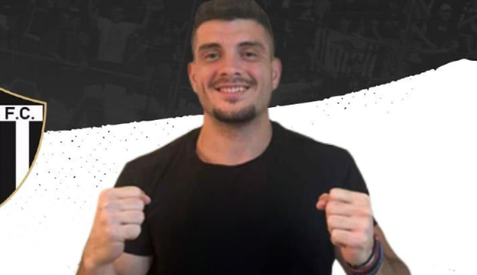 A generic square placeholder image with rounded corners in a figure.