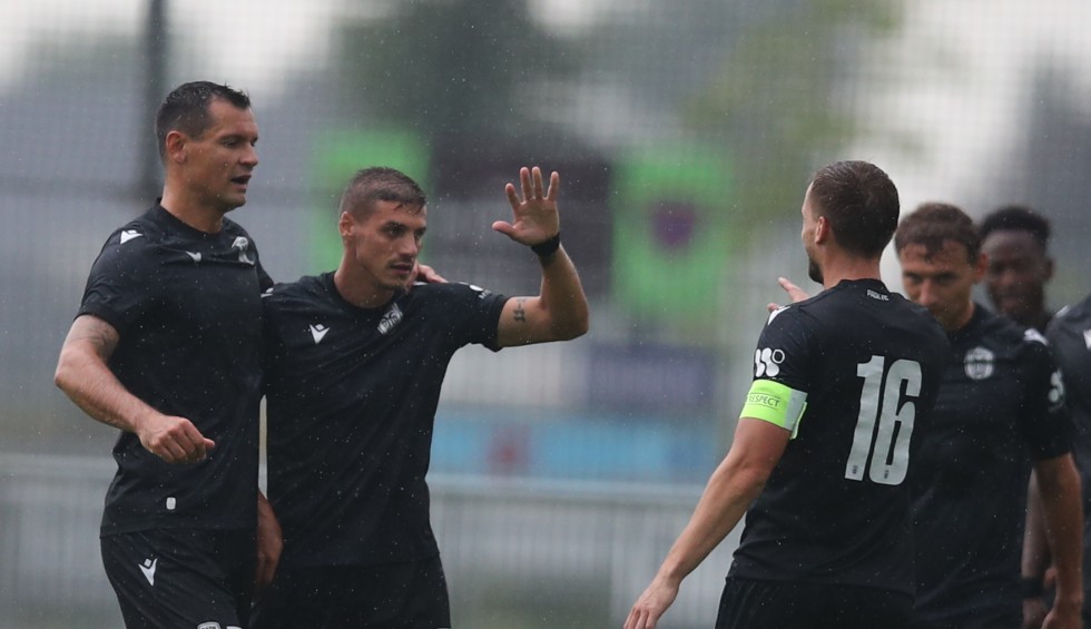 A generic square placeholder image with rounded corners in a figure.