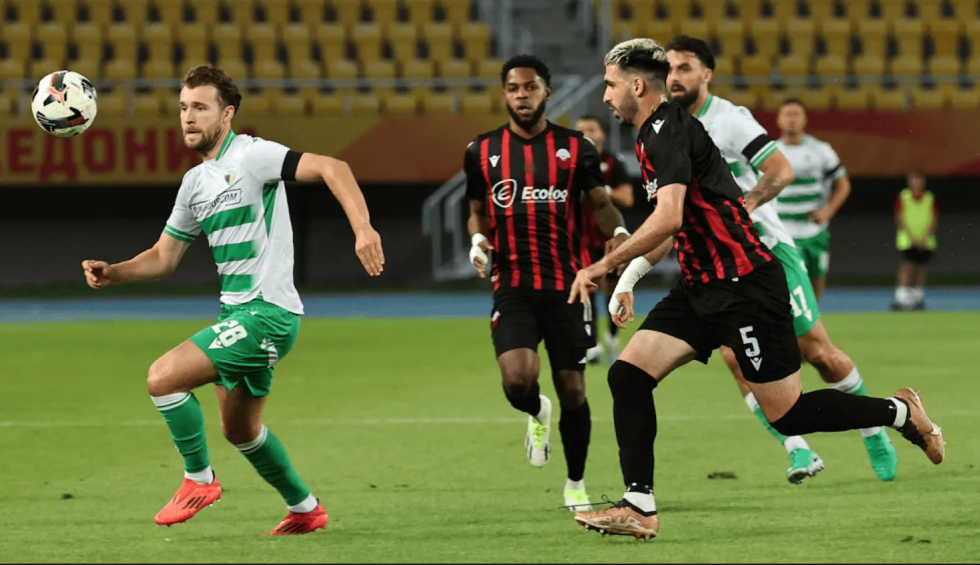 A generic square placeholder image with rounded corners in a figure.