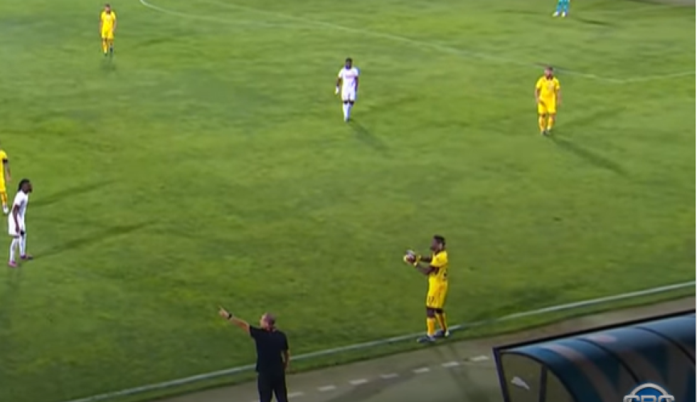 A generic square placeholder image with rounded corners in a figure.