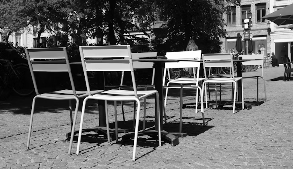 A generic square placeholder image with rounded corners in a figure.