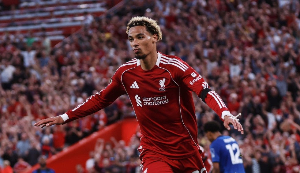 A generic square placeholder image with rounded corners in a figure.