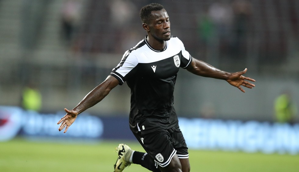 A generic square placeholder image with rounded corners in a figure.