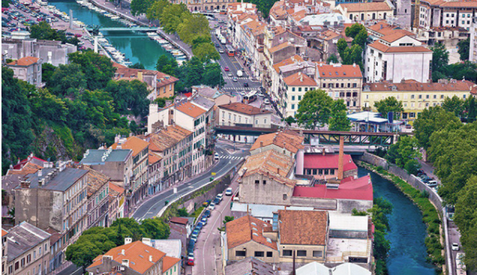 A generic square placeholder image with rounded corners in a figure.