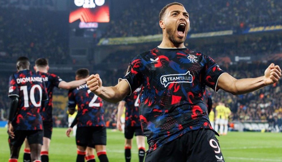 A generic square placeholder image with rounded corners in a figure.