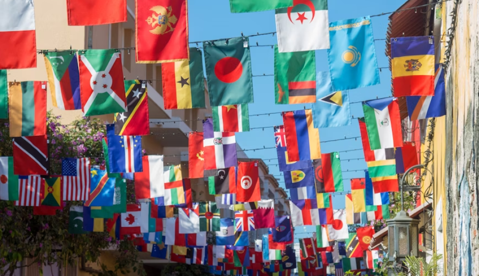 A generic square placeholder image with rounded corners in a figure.