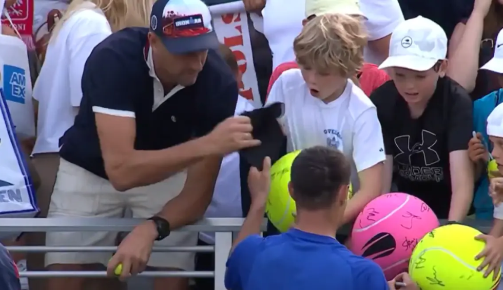 A generic square placeholder image with rounded corners in a figure.