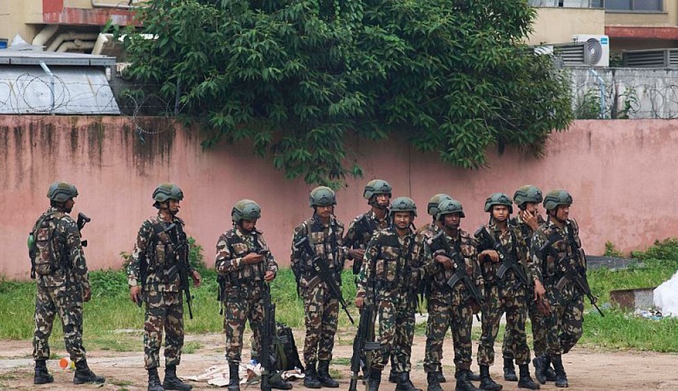 A generic square placeholder image with rounded corners in a figure.