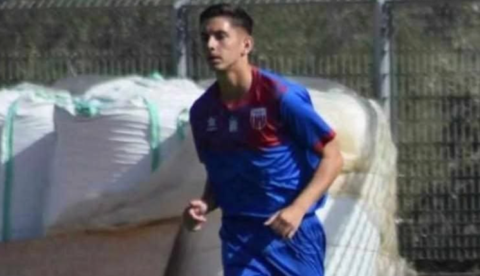 A generic square placeholder image with rounded corners in a figure.