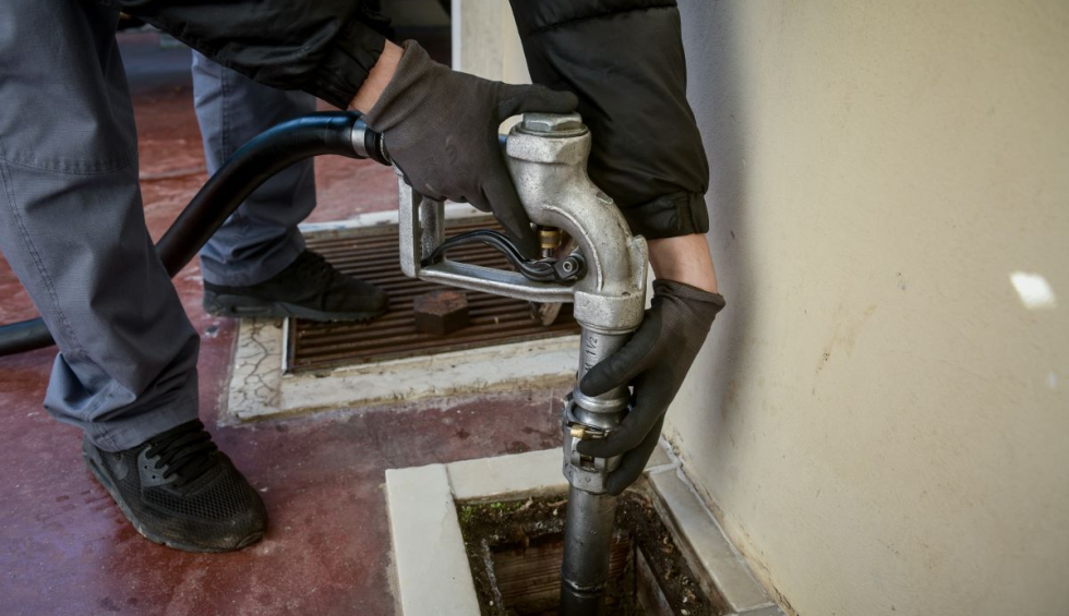 A generic square placeholder image with rounded corners in a figure.