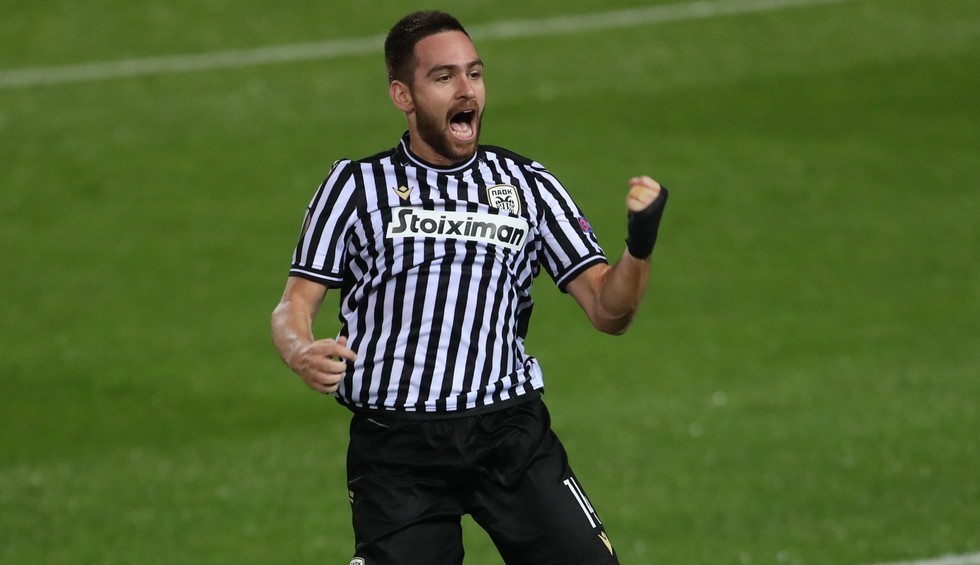 A generic square placeholder image with rounded corners in a figure.