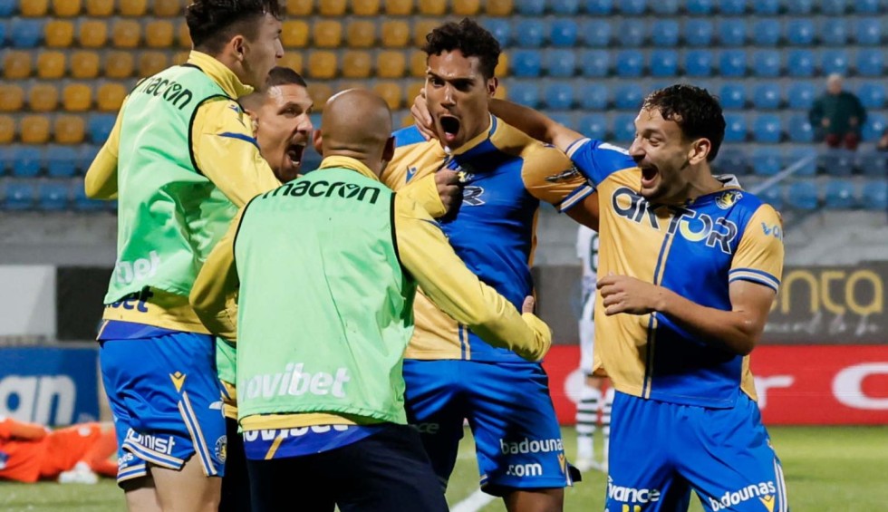 Κόκκινος: Πρώτο τρίποντο για Αστέρα...