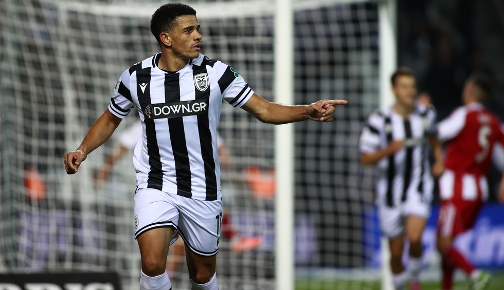 A generic square placeholder image with rounded corners in a figure.