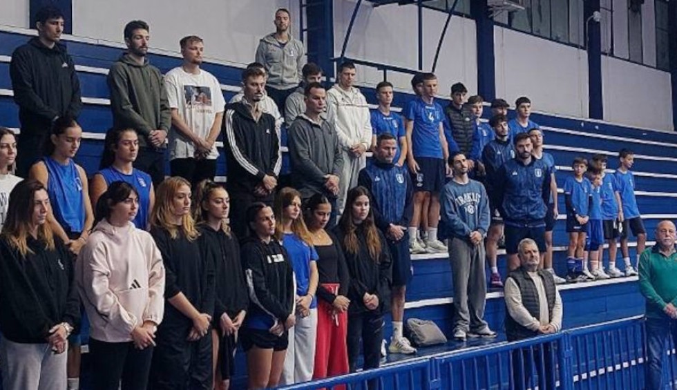 A generic square placeholder image with rounded corners in a figure.