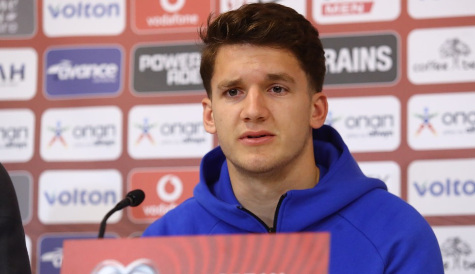 A generic square placeholder image with rounded corners in a figure.