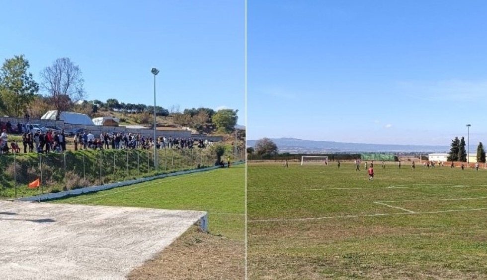 A generic square placeholder image with rounded corners in a figure.