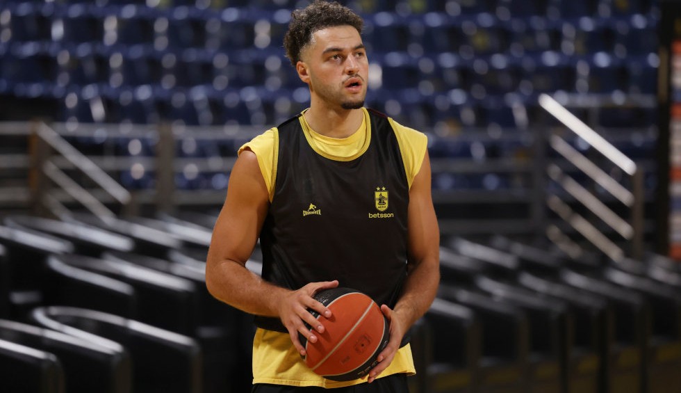 A generic square placeholder image with rounded corners in a figure.