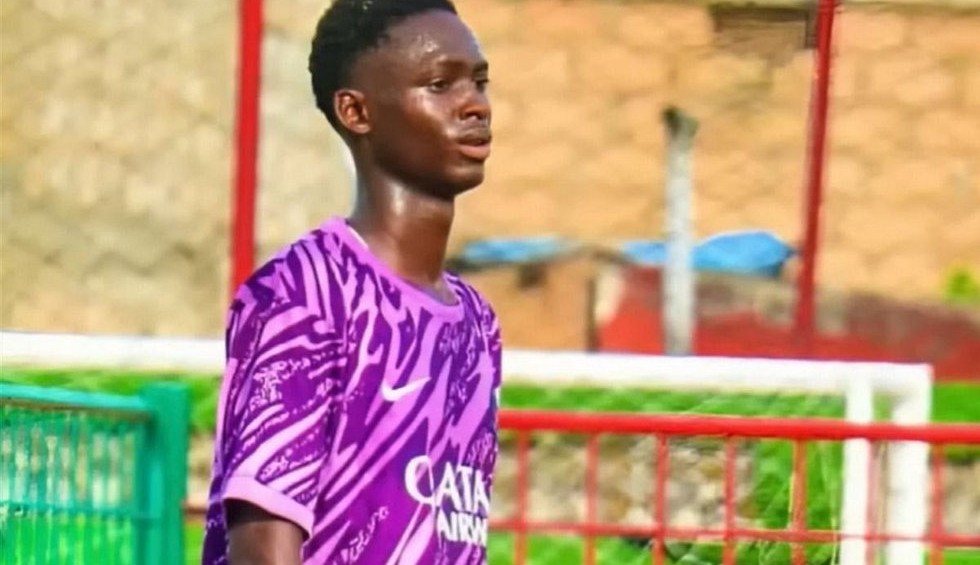 A generic square placeholder image with rounded corners in a figure.