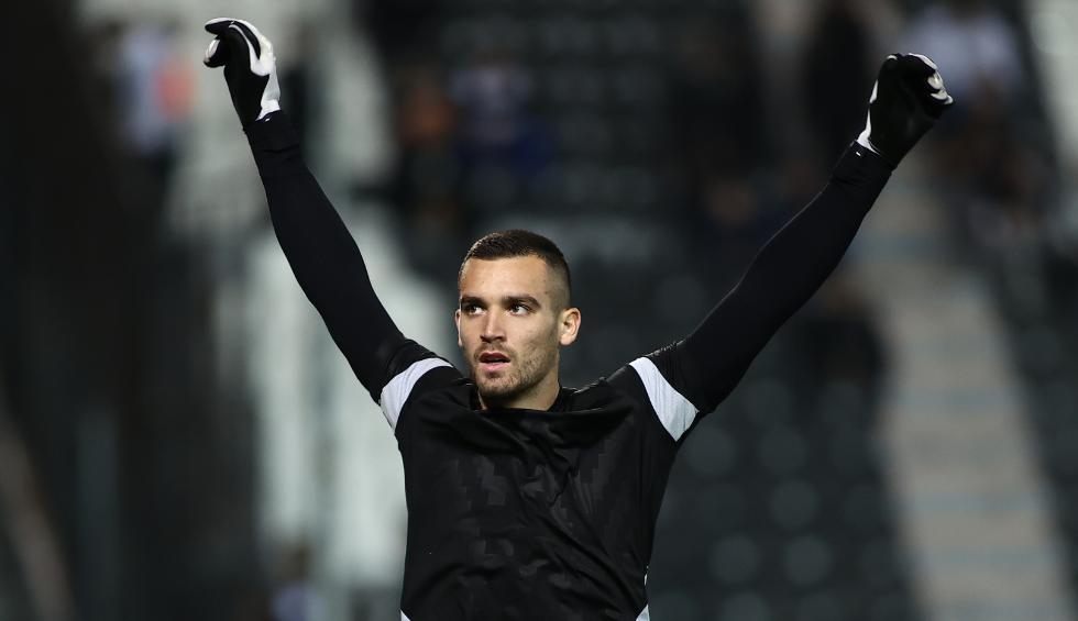 A generic square placeholder image with rounded corners in a figure.