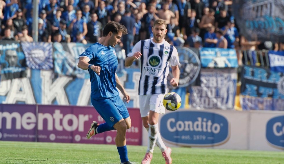 SL2: Απώλειες για τους πρωτοπόρους και ο… κακός χαμός στην κορυφή