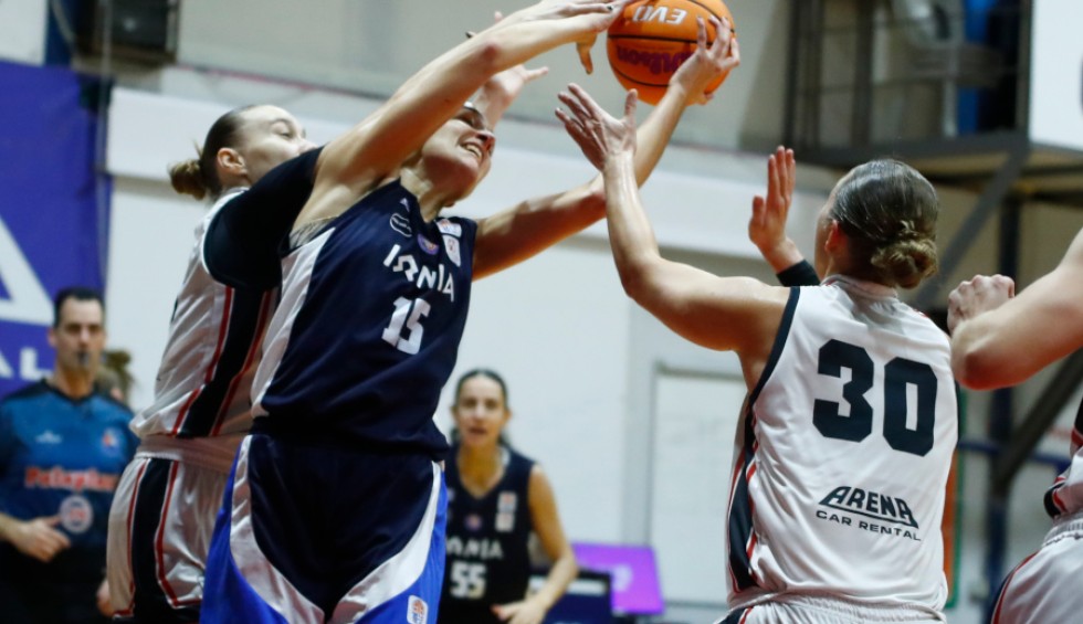 A generic square placeholder image with rounded corners in a figure.