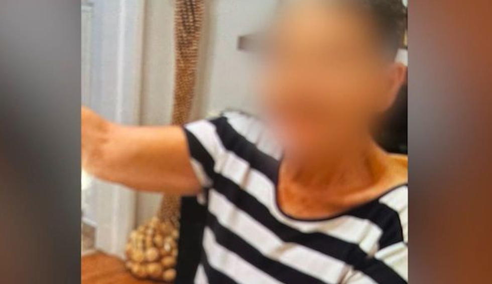 A generic square placeholder image with rounded corners in a figure.