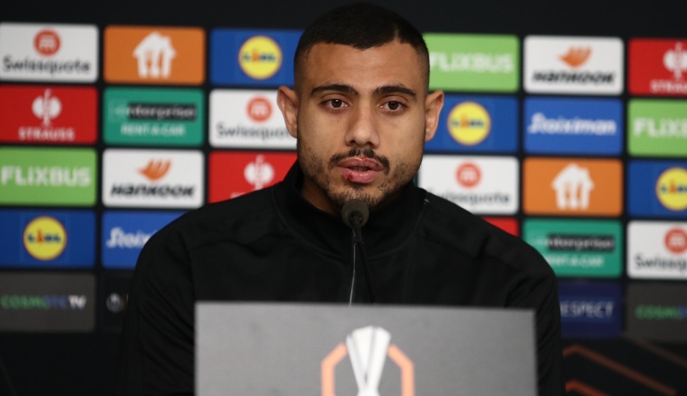 A generic square placeholder image with rounded corners in a figure.