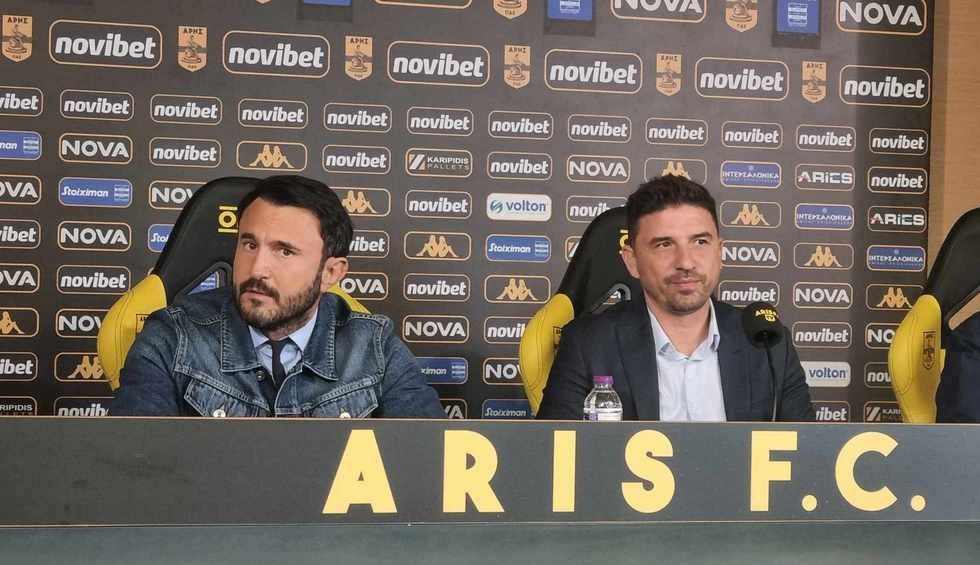 Η νέα γκέλα έφερε… μίτινγκ στα αποδυτήρια – Ζήτησε  μεταγραφές ο Χιμένεθ