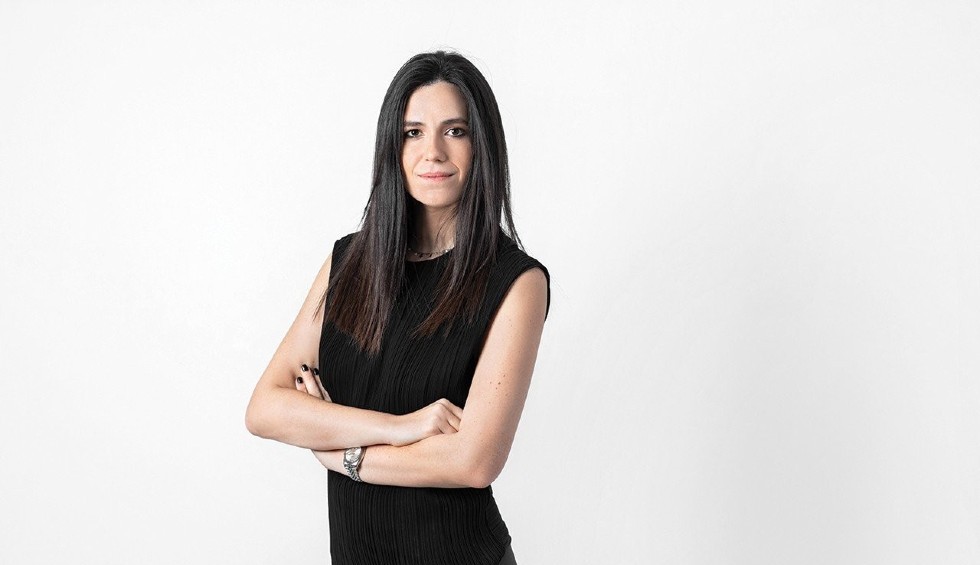 A generic square placeholder image with rounded corners in a figure.