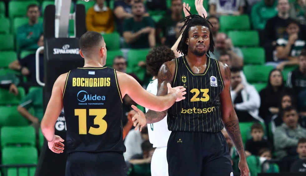 Τρίποντη καταιγίδα στο ΟΑΚΑ: Το εκπληκτικό «κρεσέντο» του Άρη από τα 6.75! (vid)