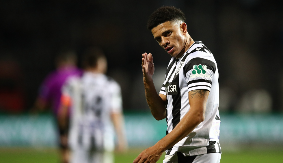 A generic square placeholder image with rounded corners in a figure.