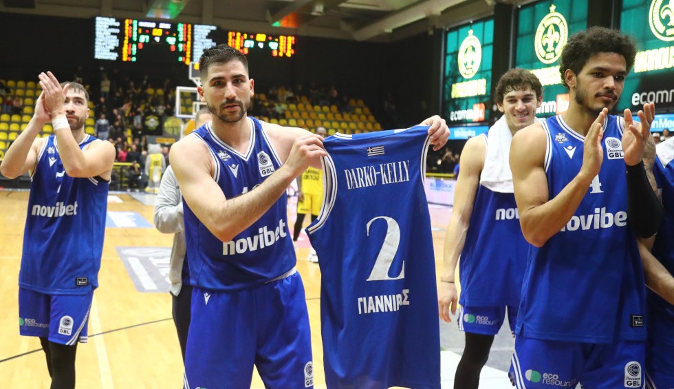 Ηρακλής: Φανέλα αφιερωμένη στον Κέλι, την... τσίμπησε ο Ιωάννου