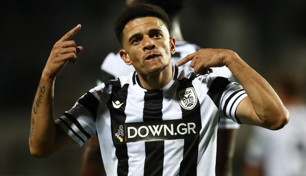 Με Μπουγά το γιόρτασε ο Τάισον: «Ελα στον παππού!»